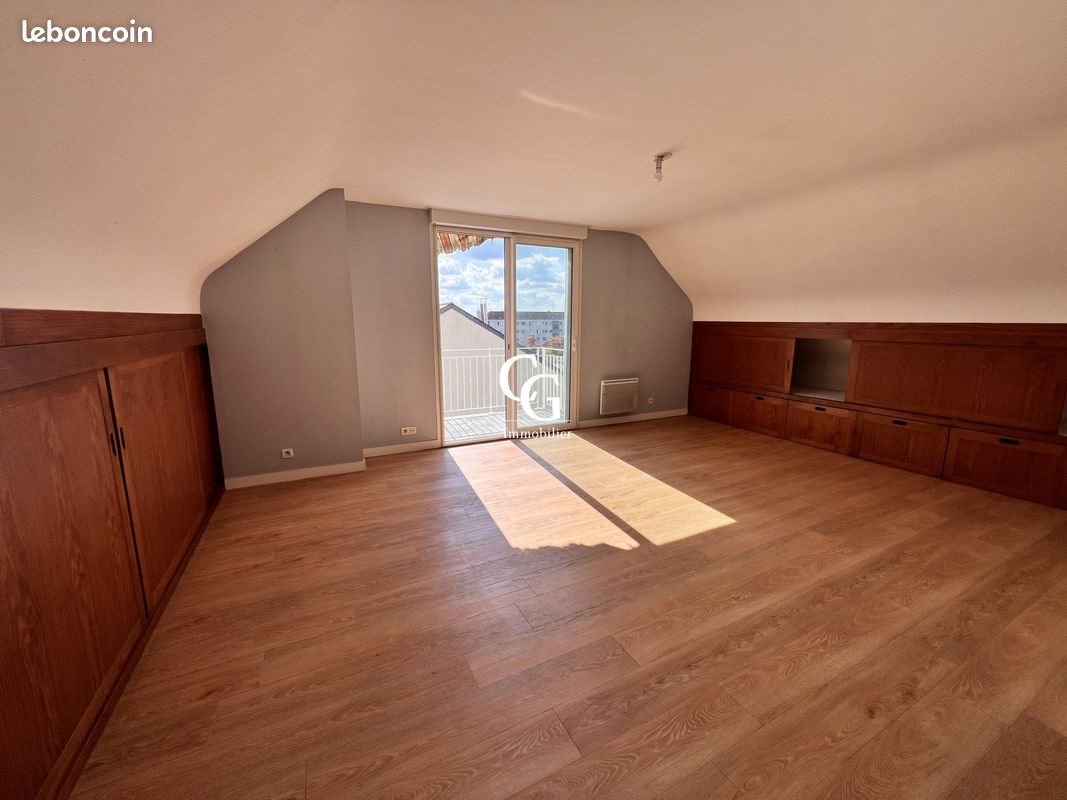 Appartement à louer, 76m², La Montagne