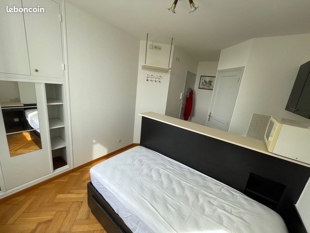Appartement à louer, 13m², Tours