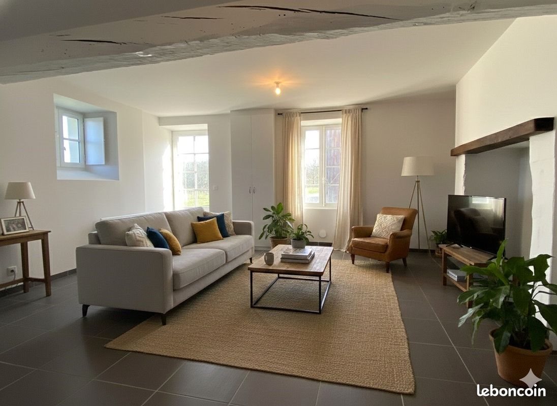 Maison à louer, 114m², Fargues