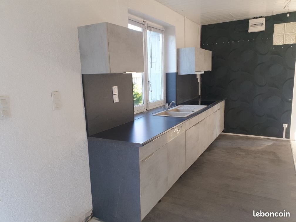 Appartement à louer, 118m², Saint-Just-Saint-Rambert