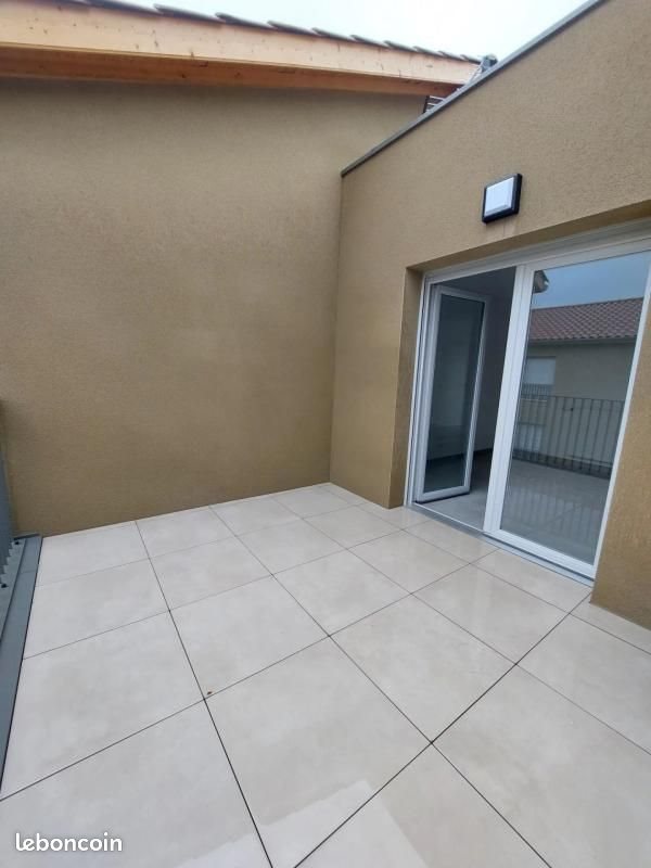 Appartement à louer, 65m², Lentilly