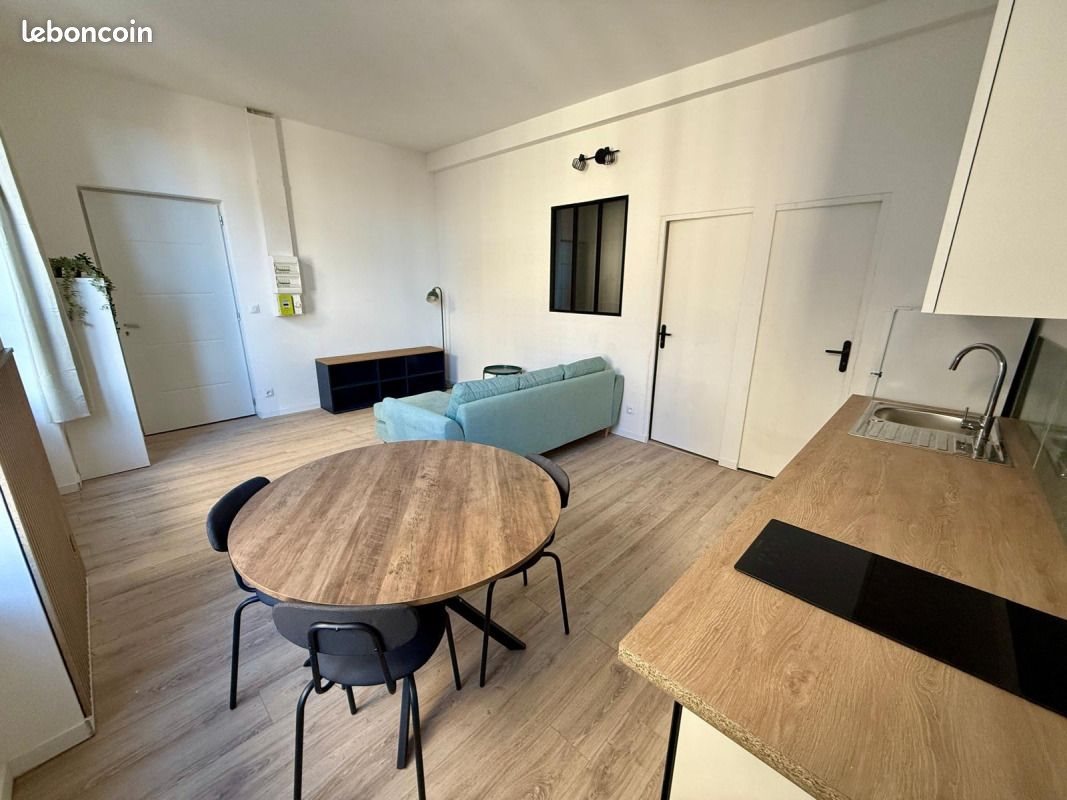 Appartement à louer, 33m², Saint-Etienne