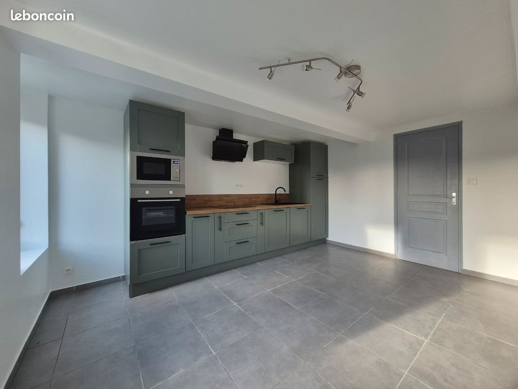 Maison à louer, 75m², Fourmies