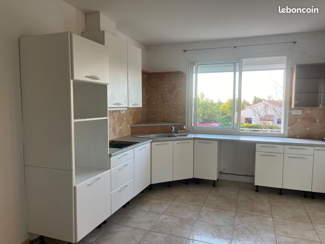 Maison à louer, 110m², Alignan-du-Vent