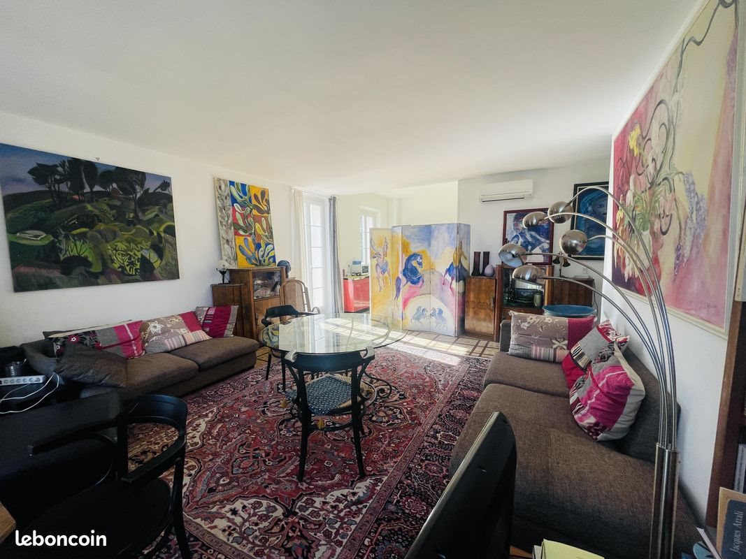 Appartement à louer, 81m², Solliès-Pont