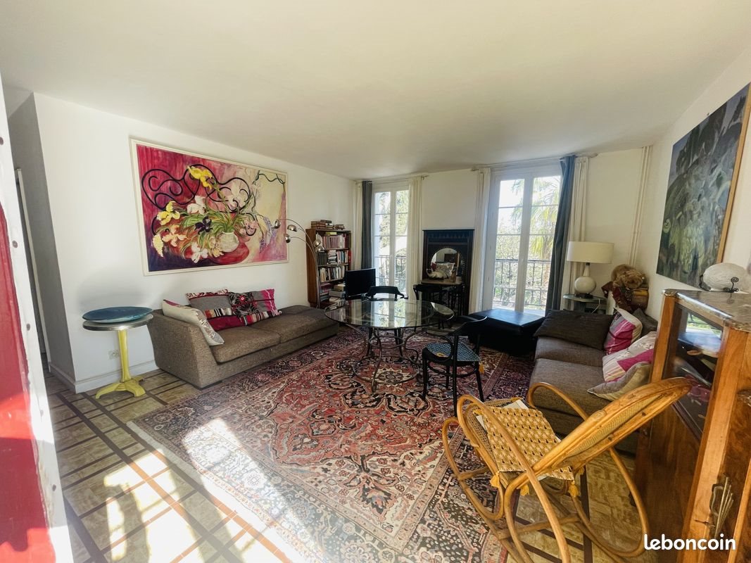 Appartement à louer, 81m², Solliès-Pont