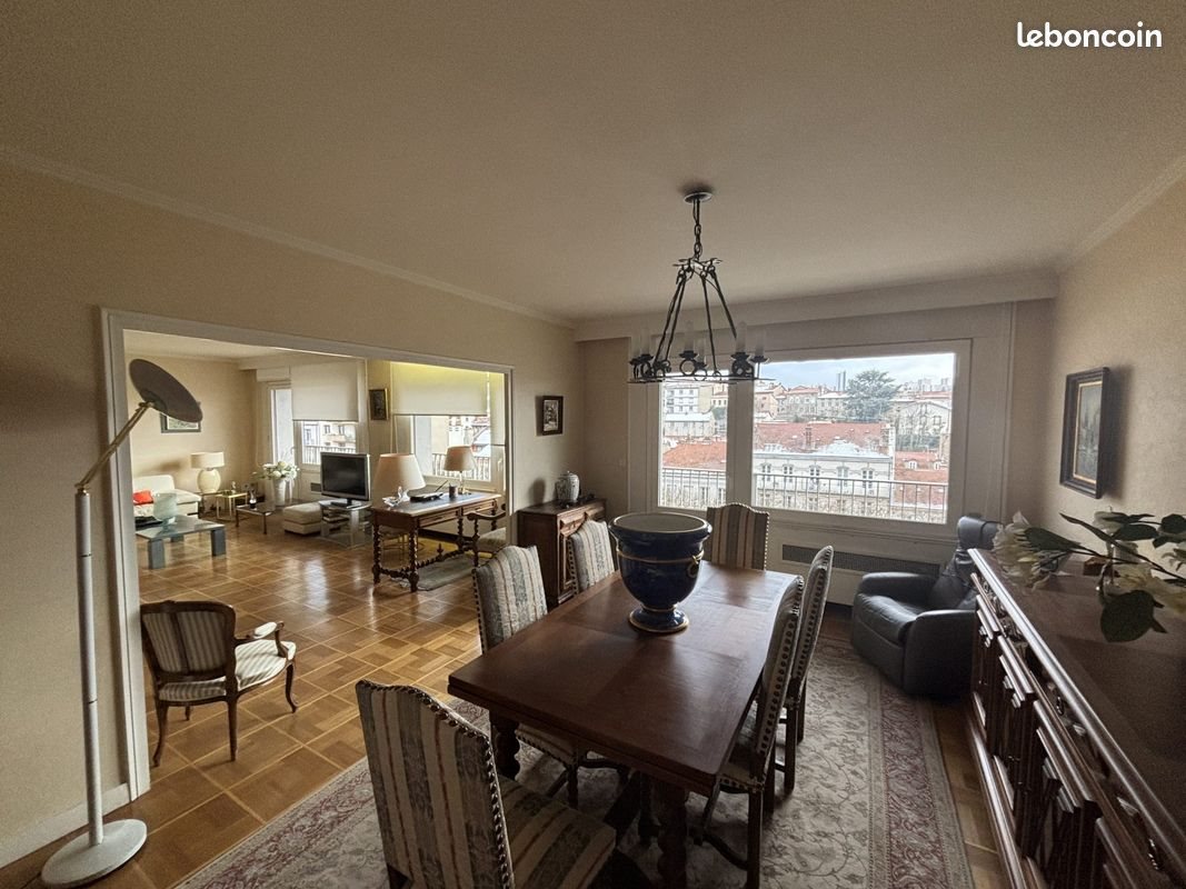 Appartement à vendre, 154m², Saint-Etienne