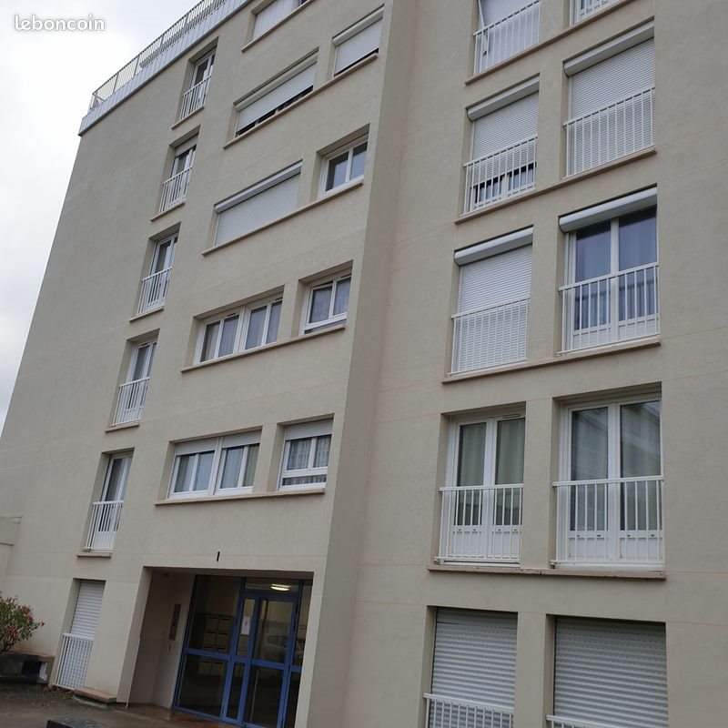 Appartement à louer, 33m², Elancourt