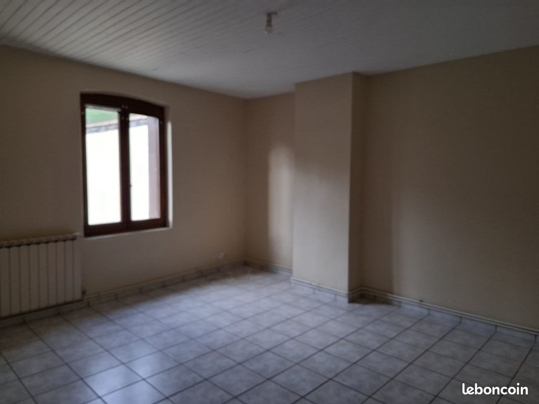 Appartement à louer, 64m², Le Chambon-Feugerolles