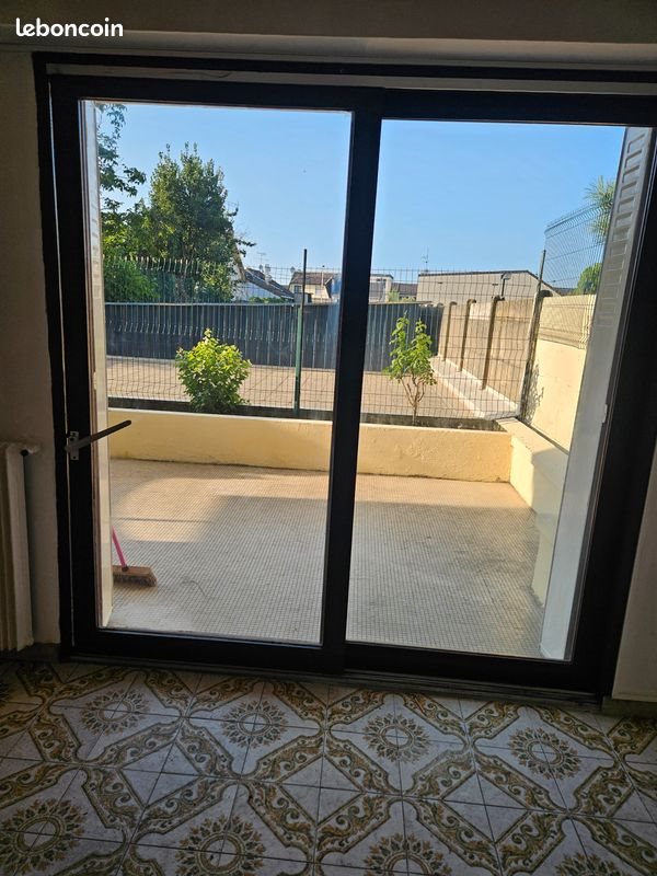 Appartement à louer, 42m², Poulx