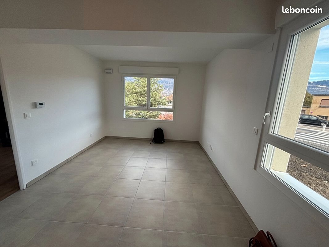 Appartement à louer, 37m², Marnaz