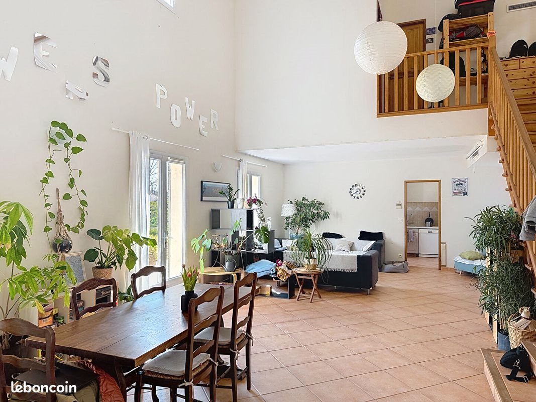 Maison à vendre, 120m², Meyreuil