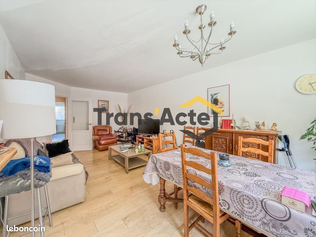 Appartement à louer, 74m², Arras