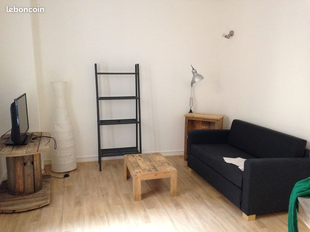 Appartement à louer, 30m², Lons-le-Saunier