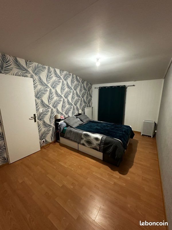 Maison à louer, 84m², Crisolles