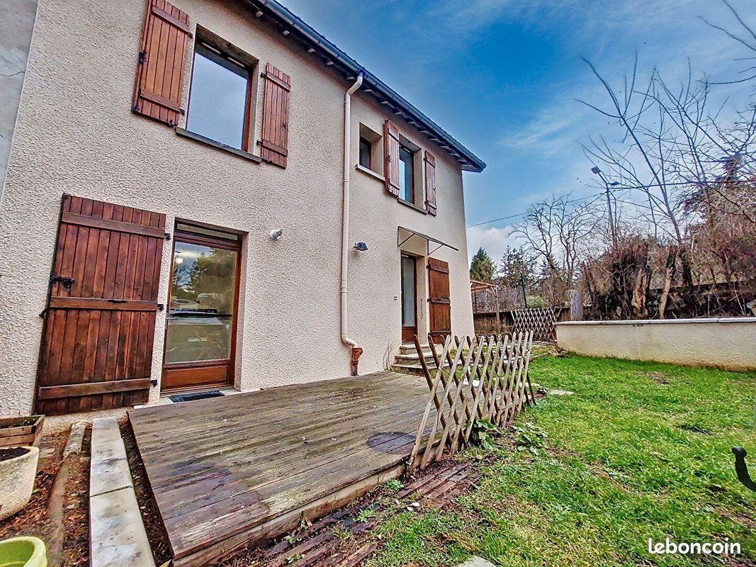 Maison à louer, 65m², Saint-Romain-le-Puy