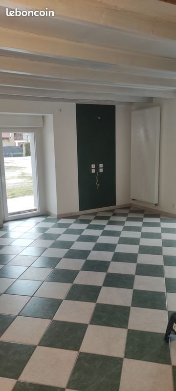 Appartement à louer, 90m², Autechaux