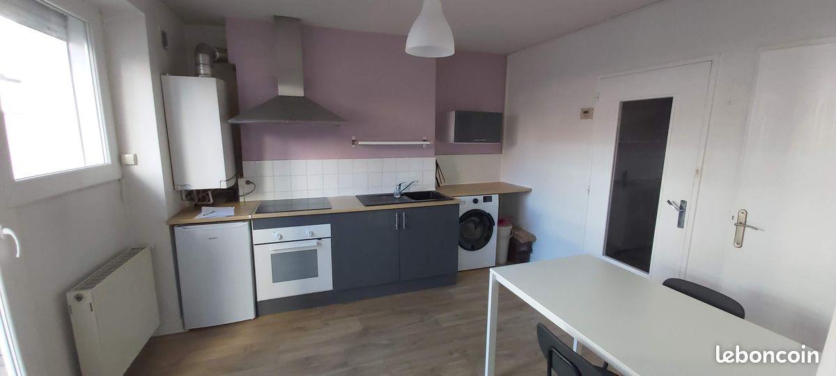 Appartement à louer, 35m², Saint-Etienne