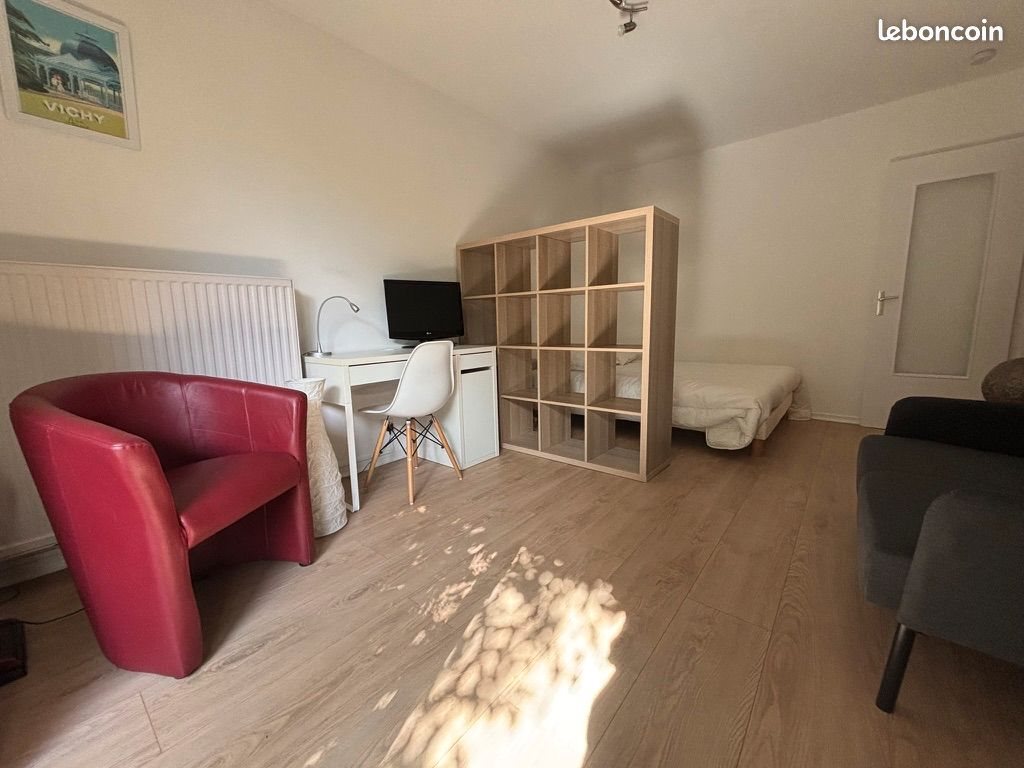 Appartement à louer, 28m², Cusset