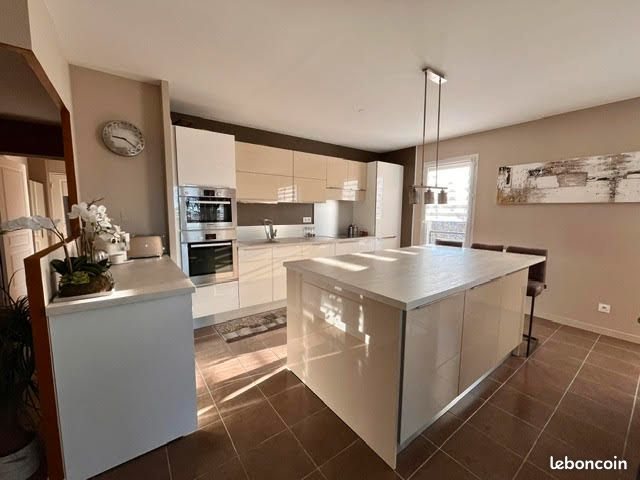 Appartement à vendre, 81m², Bouc-Bel-Air