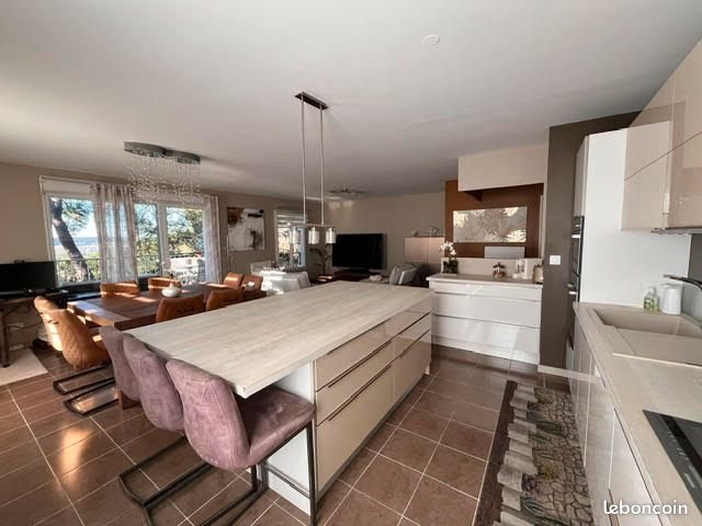 Appartement à vendre, 81m², Bouc-Bel-Air