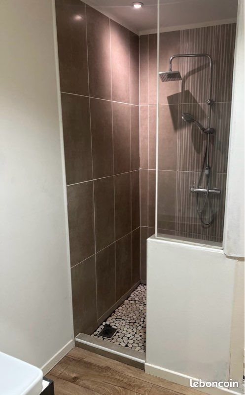 Appartement à louer, 75m², Thizy