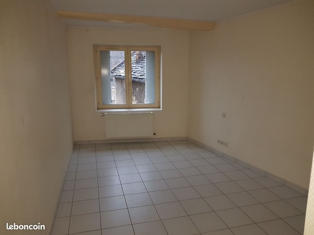 Appartement à louer, 69m², Autun