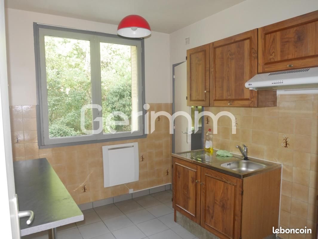 Appartement à louer, 64m², Saint-Martin-le-Vinoux