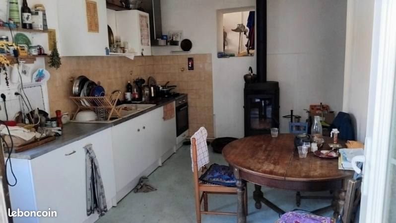 Maison à louer, 81m², Colognac