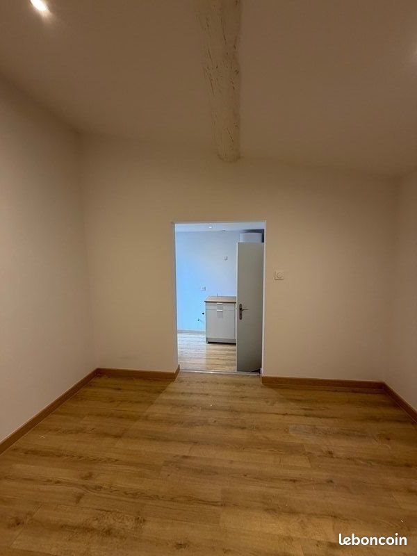 Appartement à louer, 19m², Marseille 13ème