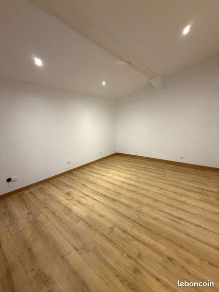 Appartement à louer, 19m², Marseille 13ème