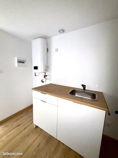 Appartement à louer, 19m², Marseille 13ème