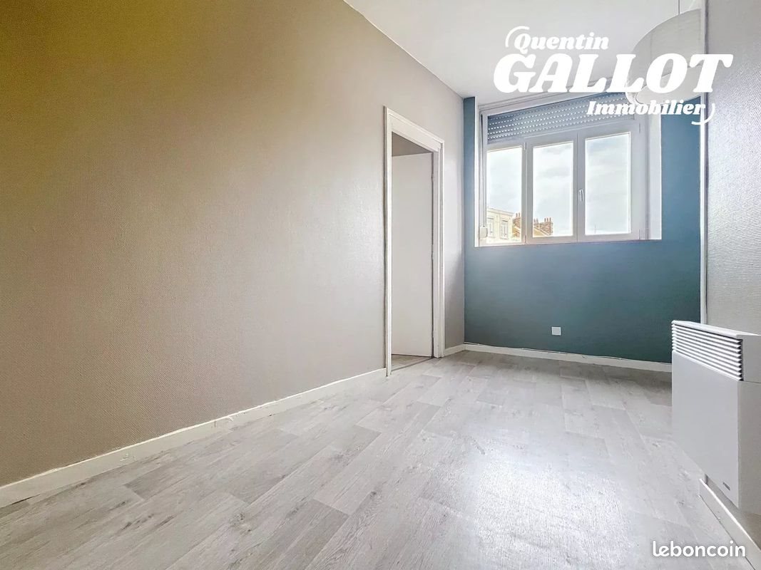 Appartement à louer, 28m², Lille