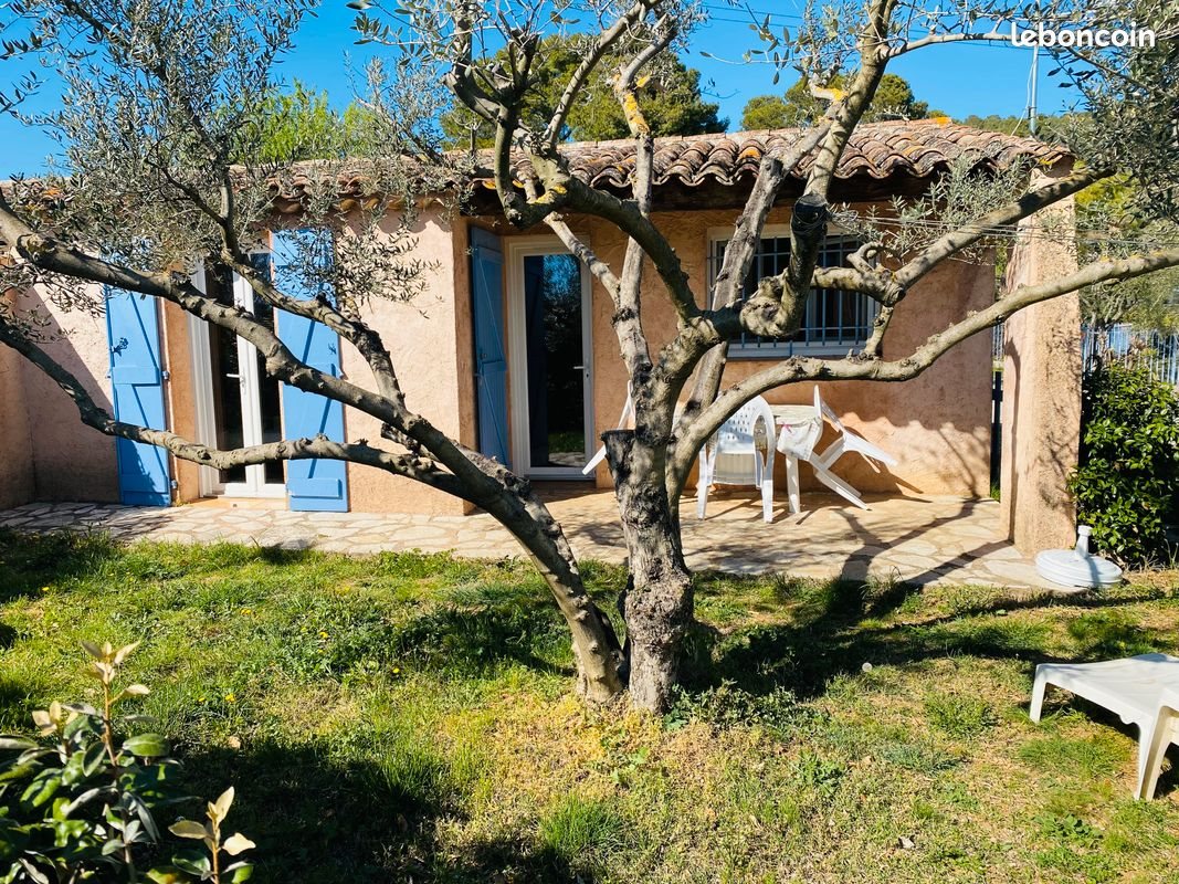 Maison à louer, 35m², Lorgues