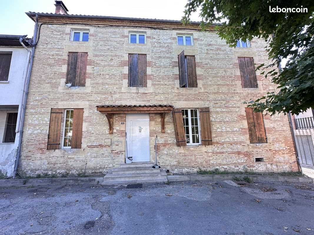 Maison à vendre, 165m², Sainte-Livrade-sur-Lot