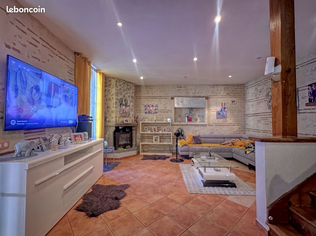 Maison à vendre, 165m², Sainte-Livrade-sur-Lot