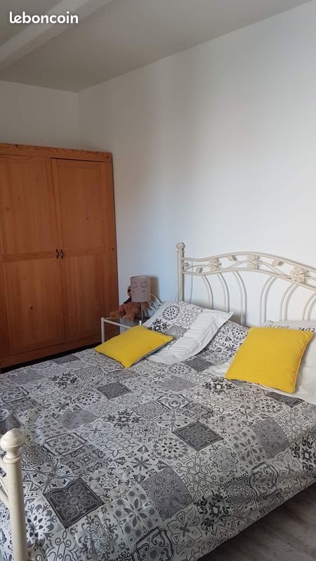 Appartement à louer, 58m², Saint-Restitut