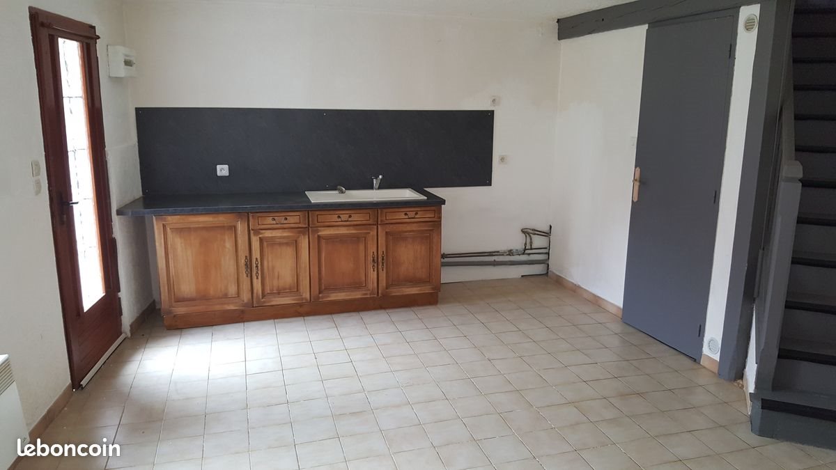 Appartement à louer, 72m², Fontannes