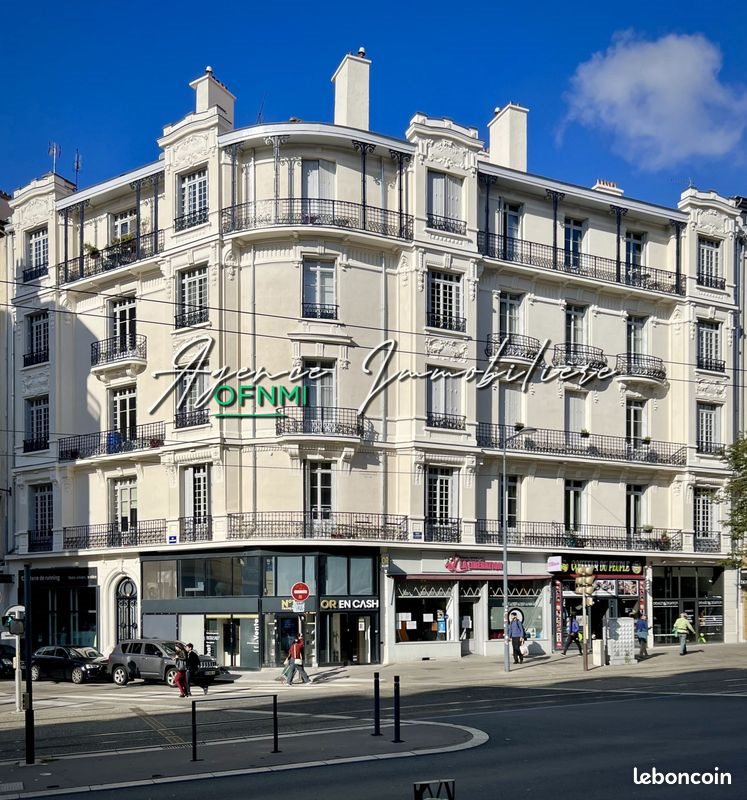 Appartement à vendre, 182m², Saint-Etienne