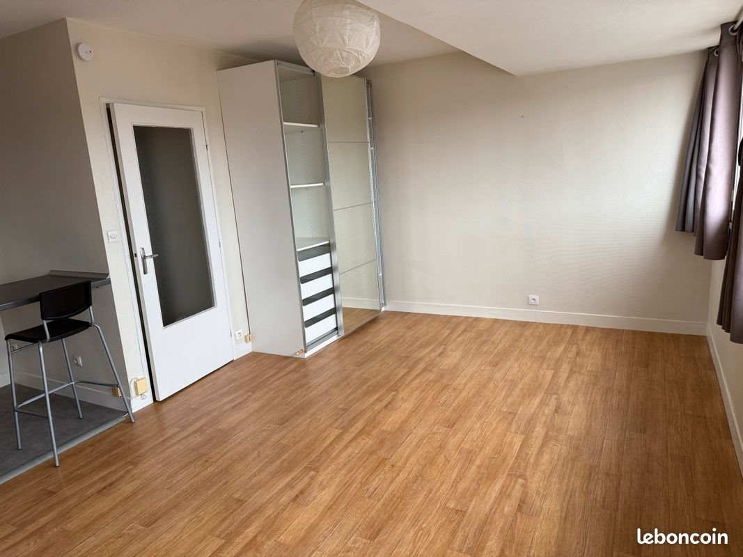 Appartement à louer, 29m², Orléans