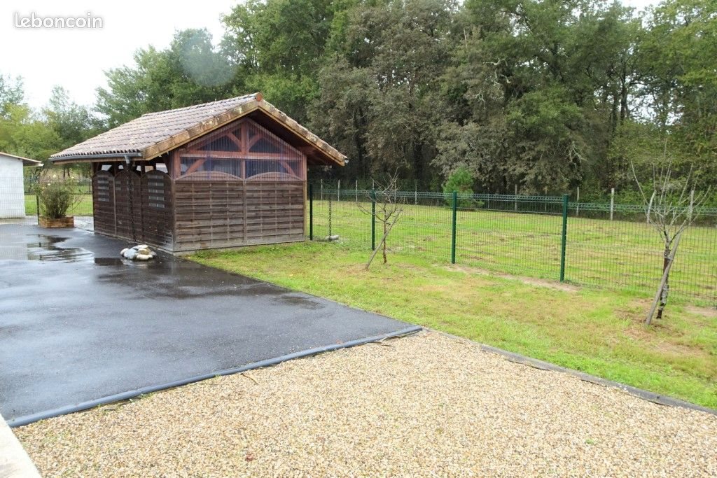 Maison à louer, 115m², Coimères