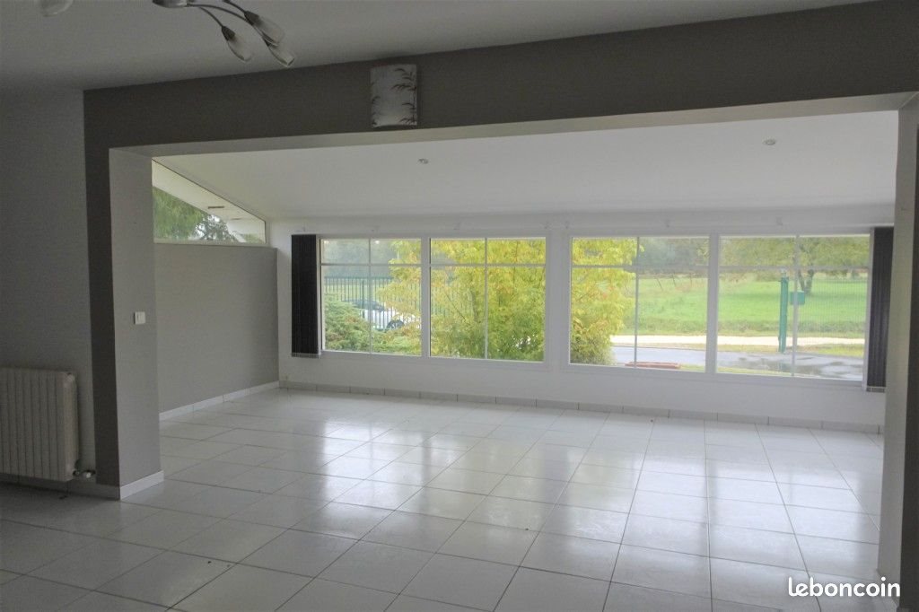 Maison à louer, 115m², Coimères