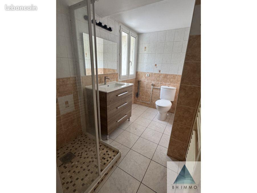 Appartement à louer, 39m², Peypin