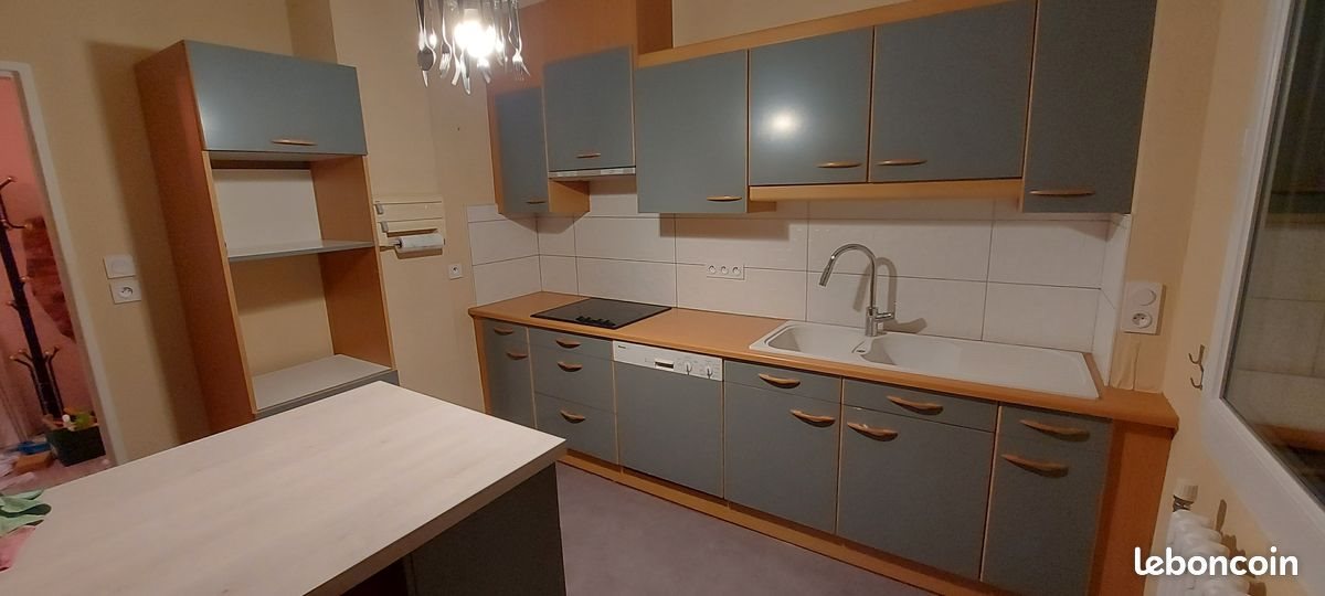 Appartement à louer, 76m², Sapois