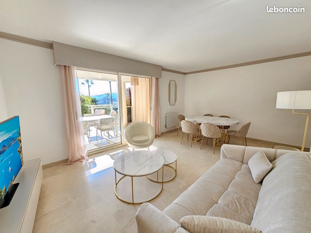 Appartement à louer, 55m², Le Cannet