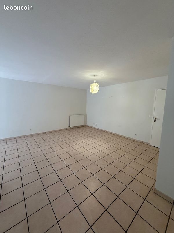 Appartement à louer, 74m², Cambo-les-Bains