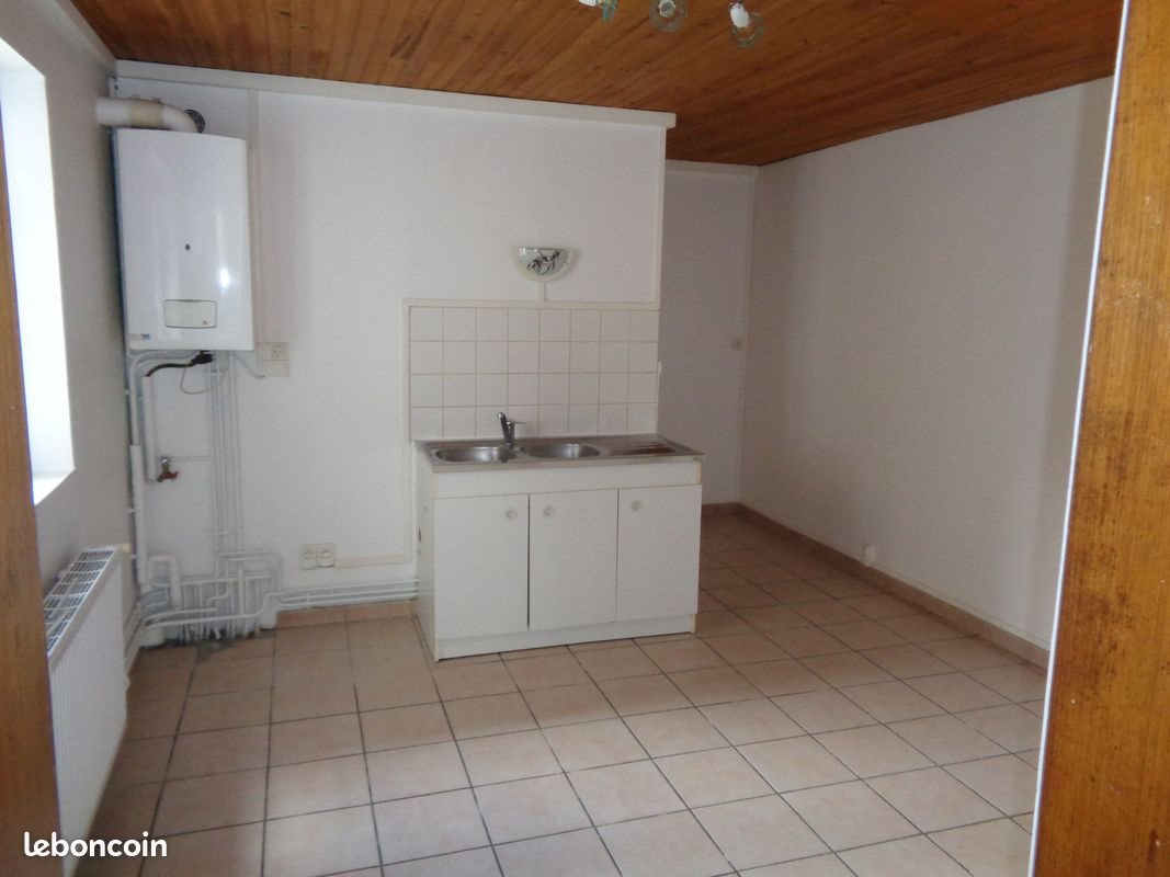 Maison à louer, 87m², Saint-Amand-Montrond