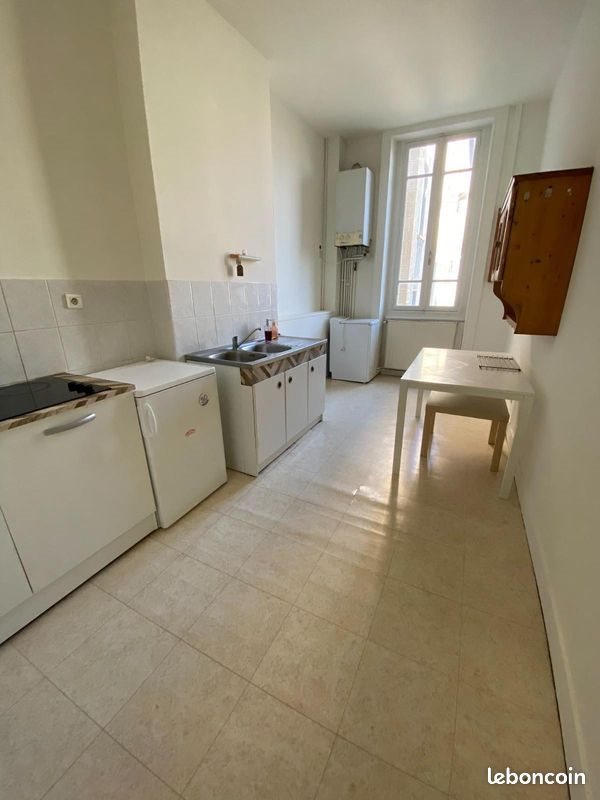 Appartement à louer, 61m², Saint-Etienne