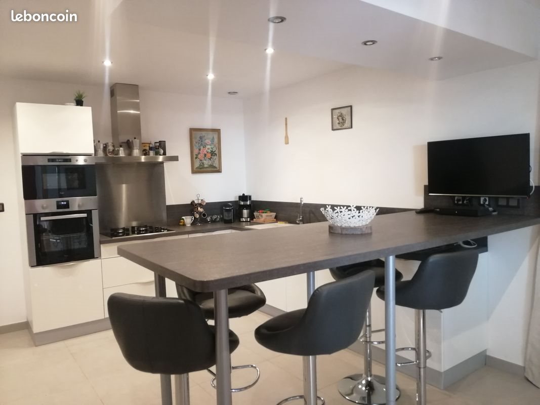 Appartement à louer, 90m², La Cadière-d'Azur