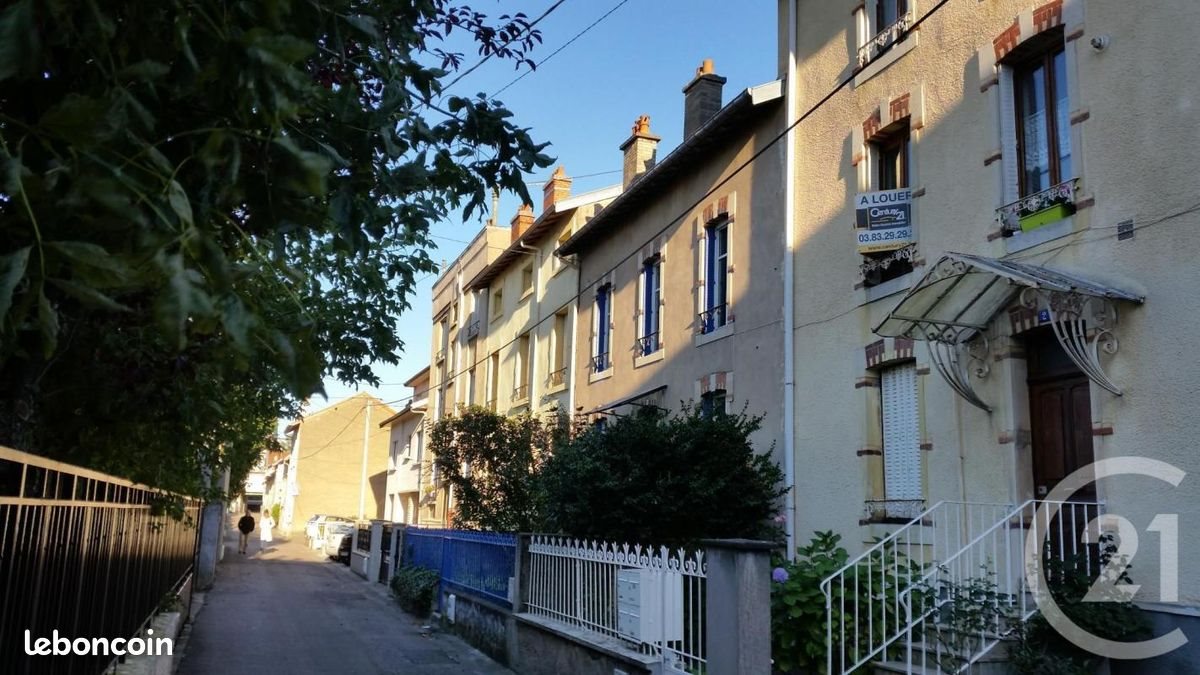 Appartement à louer, 31m², Saint-Max